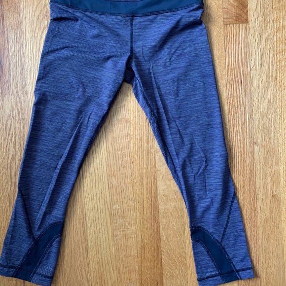 Lululemon leggings - Picture 2 of 3